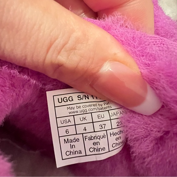 UGG Classic Ultra Mini Women’s Carnation Pink Boots Size 6 NWT - Picture 11 of 11